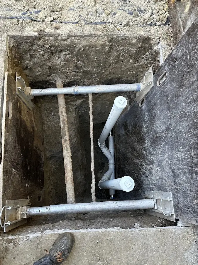 Experienced plumber completing Gas Line Repair work in Cottage Grove